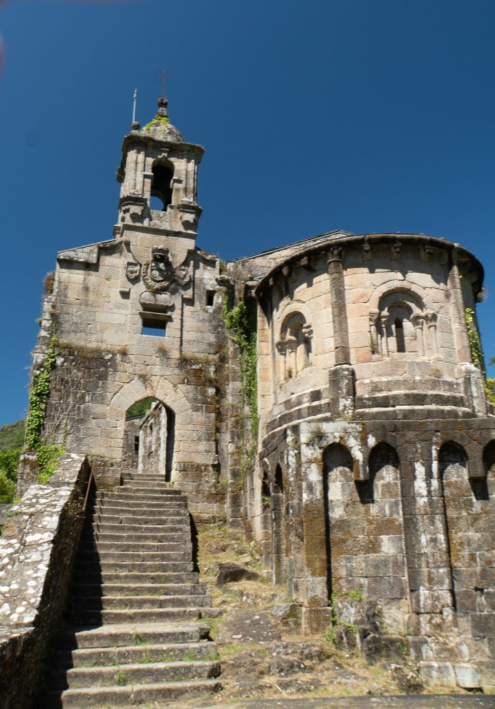 Mosteiro de Caaveiro,